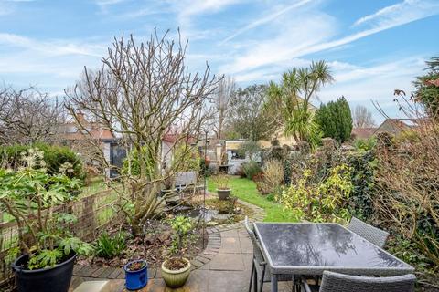 3 bedroom end of terrace house for sale, Southover Way, Chichester