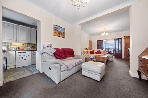 15 Leafield Road, Sutton, SM1 2NH
