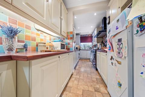 15 Leafield Road, Sutton, SM1 2NH