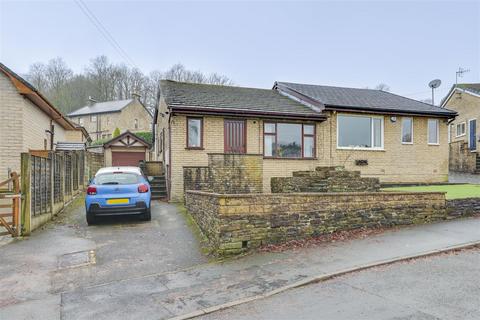 2 bedroom semi-detached bungalow for sale, Sunnybank Close, Helmshore. Rossendale