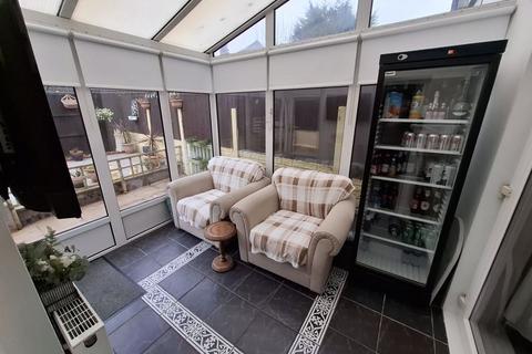 3 bedroom semi-detached house for sale, Hillside Close, Bootle