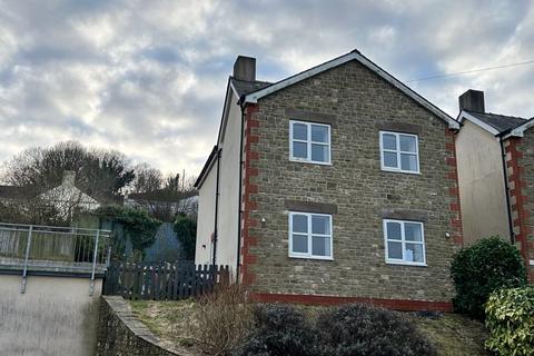 3 bedroom detached house for sale, Morse Road, Drybrook GL17