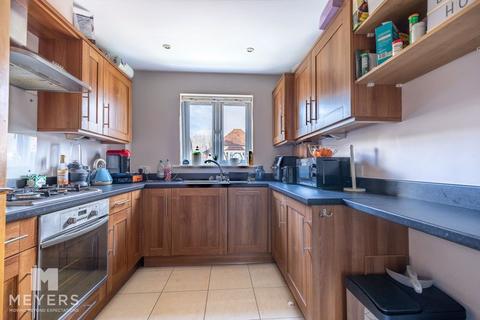 2 bedroom apartment for sale, Queens Park Gardens, Queens Park, BH8