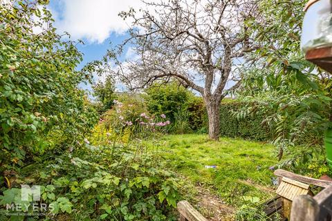 3 bedroom detached house for sale, Columbia Road, Ensbury Park, BH10