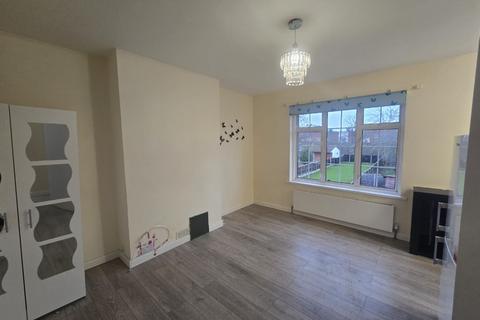 2 bedroom flat to rent, PARKFIELD AVENUE, HARROW, HA2