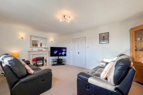 4 bedroom detached house for sale, Allergill Park, Holmfirth HD9