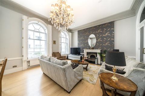 3 bedroom apartment for sale, London SE11