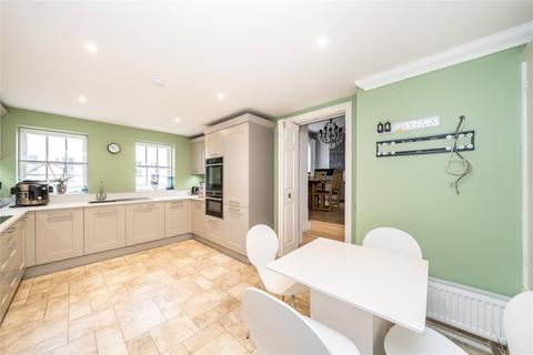 3 bedroom apartment for sale, London SE11