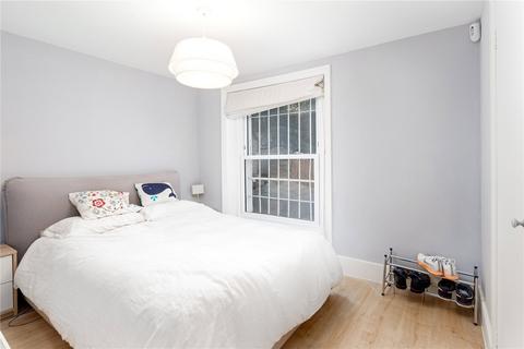 2 bedroom apartment to rent, London W9