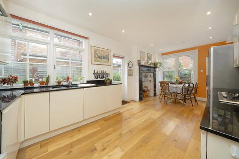 5 bedroom semi-detached house for sale, London NW2