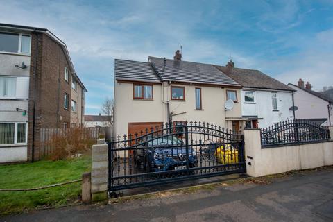 4 bedroom semi-detached house for sale, Cliffe Lane West, Baildon, Shipley, West Yorkshire, BD17