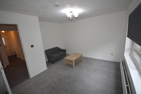 2 bedroom terraced house to rent, Addy Close, Sheffield, South Yorkshire, S6