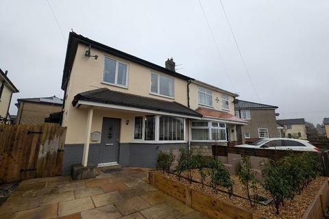 3 bedroom semi-detached house for sale, Hodder Grove, Clitheroe, Lancashire, BB7 2NZ