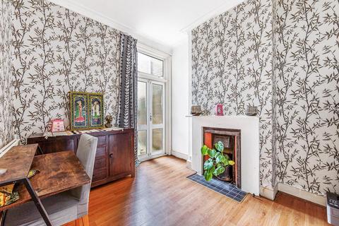 81 Adelaide Road, London, W13 9ED