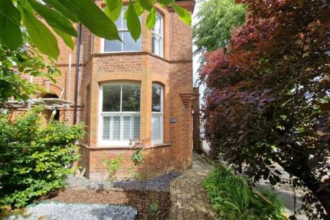 3 bedroom end of terrace house for sale, Clifton Road, Rugby CV21