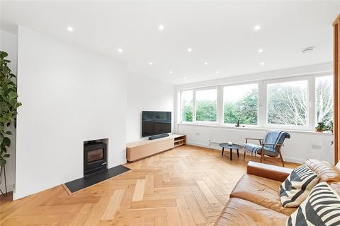 4 bedroom terraced house for sale, The Dell, London, SE19