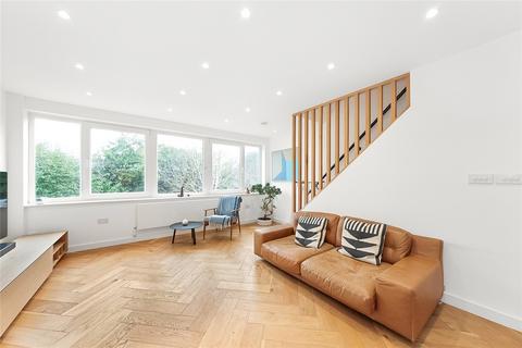 4 bedroom terraced house for sale, The Dell, London, SE19