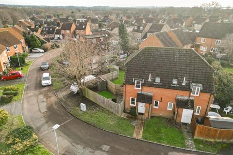 1 bedroom semi-detached house for sale, Sharpthorpe Close, Reading