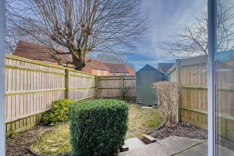 1 bedroom semi-detached house for sale, Sharpthorpe Close, Reading