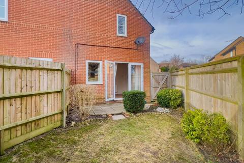 1 bedroom semi-detached house for sale, Sharpthorpe Close, Reading