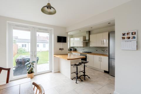 3 bedroom end of terrace house for sale, Bristol BS7