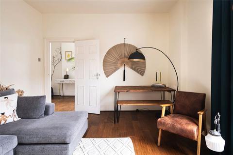 61b Tudor Road, London, E9 7SN