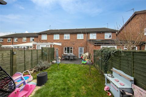 3 bedroom terraced house for sale, Lagonda Close, Newport Pagnell, Buckinghamshire, MK16