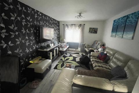 30 Bardfield Way, Rayleigh, SS6 9HE