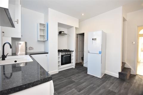 2 bedroom terraced house for sale, Ashfield Terrace, Leeds