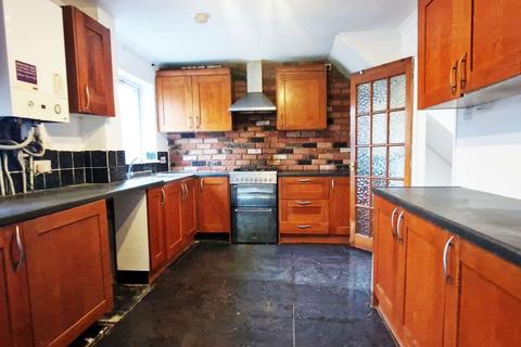 3 bedroom terraced house to rent, Fleetwood Close, London, E16