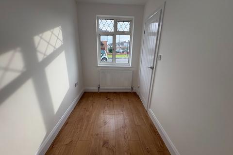 3 bedroom maisonette for sale, Errol Gardens, Hayes