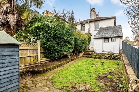 7 Harrow Close, Dorking, RH4 3BB