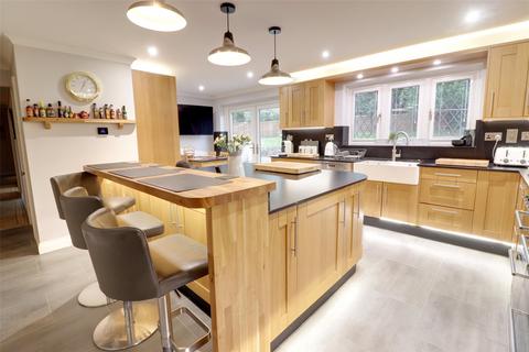 5 bedroom bungalow for sale, Penhole Close, Coads Green, Launceston, Cornwall, PL15