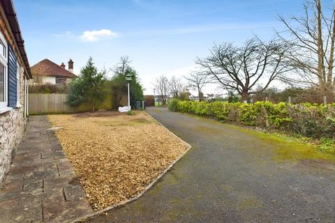 3 bedroom bungalow for sale, Cabot Way, Pill BS20