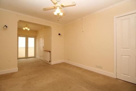 2 Ffordd Cae Glas, Rhuddlan, Rhyl, LL18 2TA