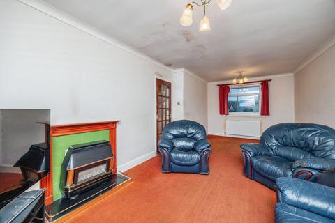 2 bedroom flat for sale, Wholequarter Avenue, Falkirk FK2