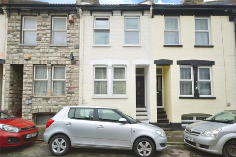 2 bedroom terraced house for sale, St. Peter Street, Kent ME1