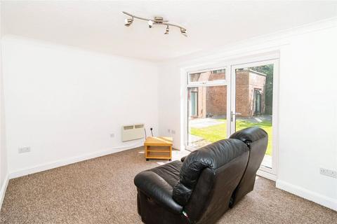 1 bedroom flat to rent, Westridge Road, Hampshire SO17