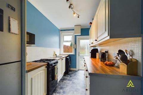 94 Derby Road, Burton-on-trent, DE14 1RN