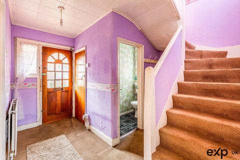 27 Baring Road, Northampton, NN5 7BA