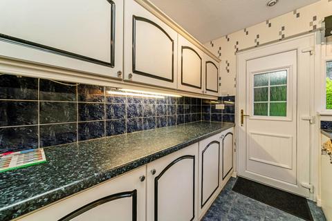 2 Crosslee Park, Crosslee, Johnstone, PA6 7BN