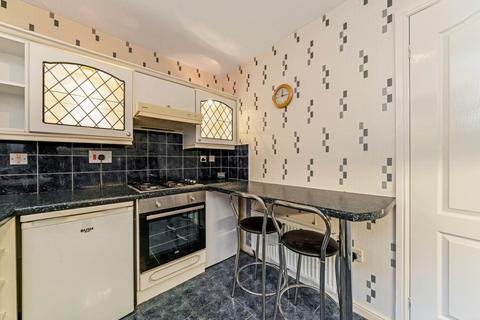 2 Crosslee Park, Crosslee, Johnstone, PA6 7BN