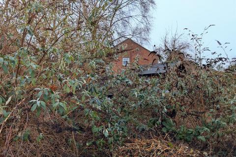 11 Adwalton Close, Newark, NG24 2GT