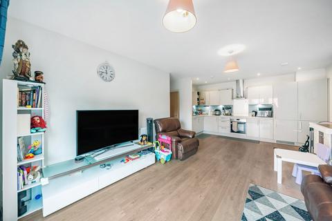 2 bedroom apartment for sale, London Road, Bracknell RG42