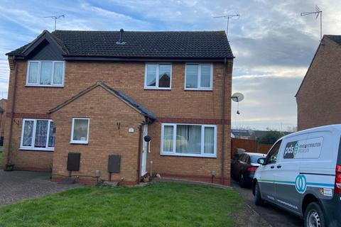 2 bedroom semi-detached house to rent, Whetstone Drive, Brownsover, Rugby, CV21