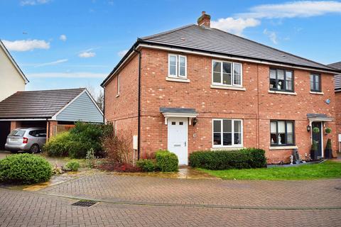 3 bedroom semi-detached house for sale, Town Farm Place, Ashford TN24