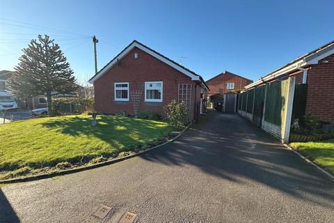 2 bedroom bungalow for sale, Abbey Wood Close, Leek