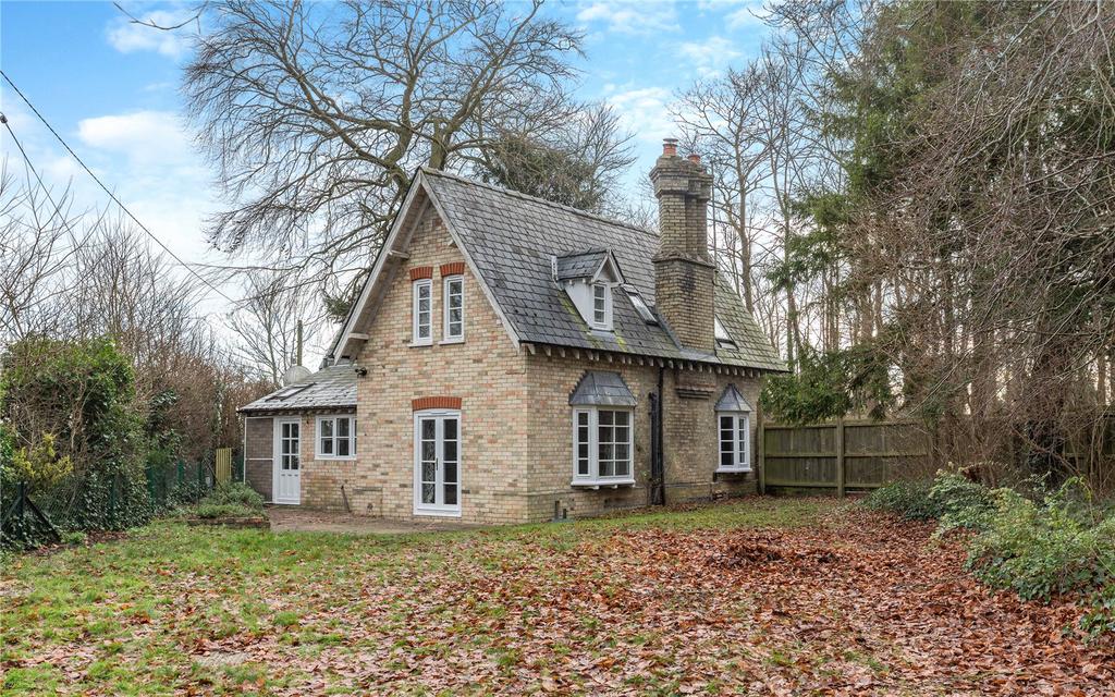 3 bedroom detached house to rent