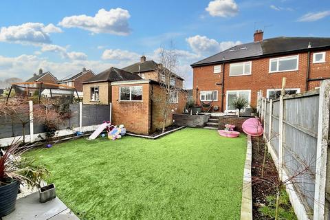 24 Wenger Crescent, Stoke-on-trent, ST4 8LE