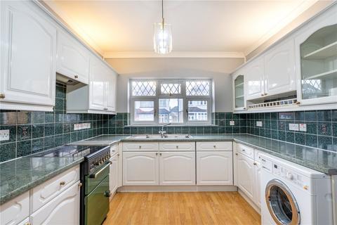 5 bedroom parking to rent, Rosedene Avenue, London, SW16